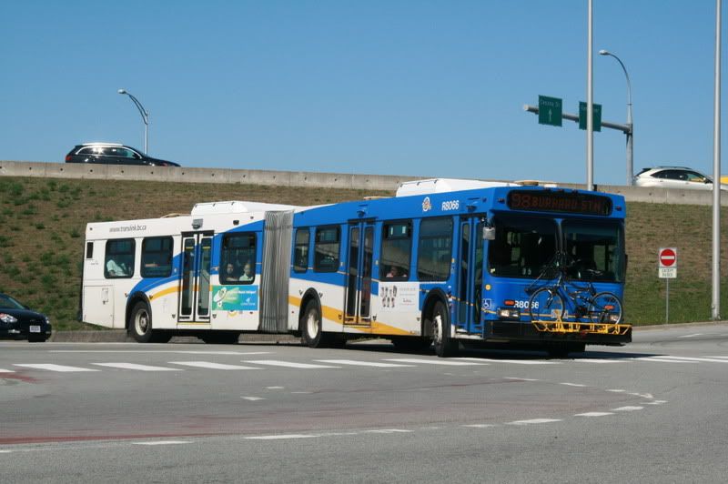 [YVR]Translink Route 98 B-Line Buses